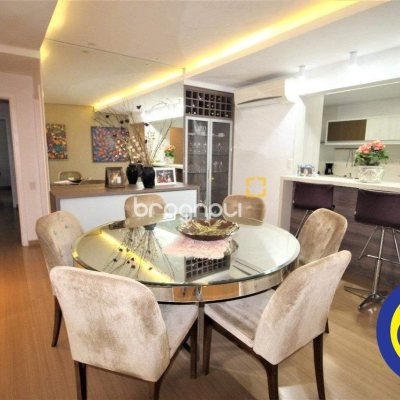 Apartamento com 168m², 4 quartos (sendo 3 suítes), 2 garagens, no bairro Cacupé em Florianópolis