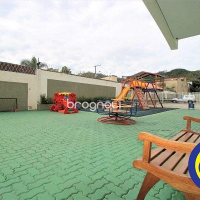 Apartamento com 168m², 4 quartos (sendo 3 suítes), 2 garagens, no bairro Cacupé em Florianópolis
