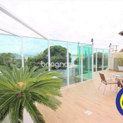 Apartamento com 168m², 4 quartos (sendo 3 suítes), 2 garagens, no bairro Cacupé em Florianópolis