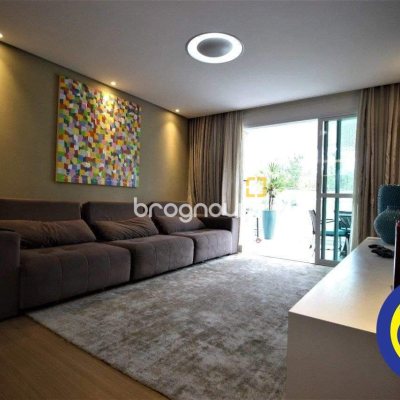 Apartamento com 168m², 4 quartos (sendo 3 suítes), 2 garagens, no bairro Cacupé em Florianópolis