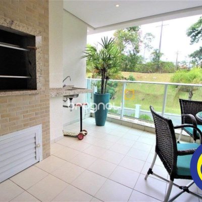 Apartamento com 168m², 4 quartos (sendo 3 suítes), 2 garagens, no bairro Cacupé em Florianópolis