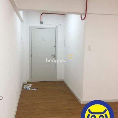 Sala com 34m², no bairro Centro em Florianópolis