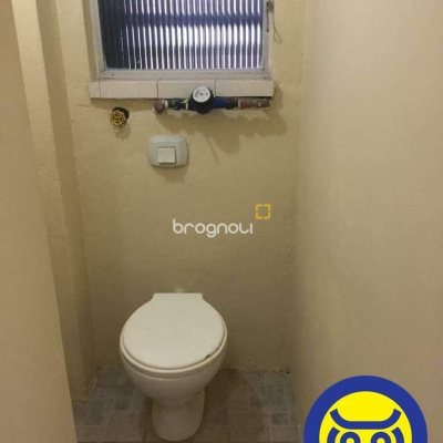 Sala com 34m², no bairro Centro em Florianópolis
