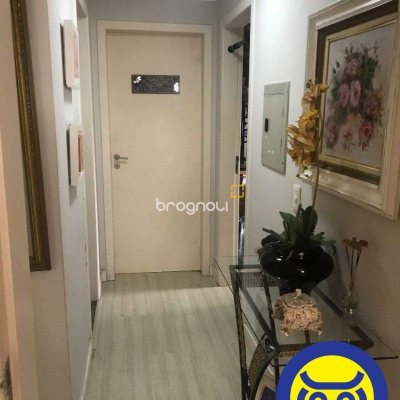 Apartamento com 274m², 3 quartos (sendo 1 suíte), 1 garagem, no bairro Centro em Florianópolis