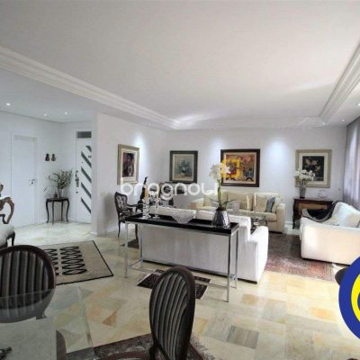 Apartamento com 236m², 3 quartos (sendo 2 suítes), 2 garagens, no bairro Agronômica em Florianópolis
