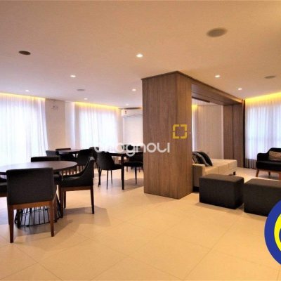 Apartamento com 109m², 4 quartos (sendo 1 suíte), 2 garagens, no bairro João Paulo em Florianópolis