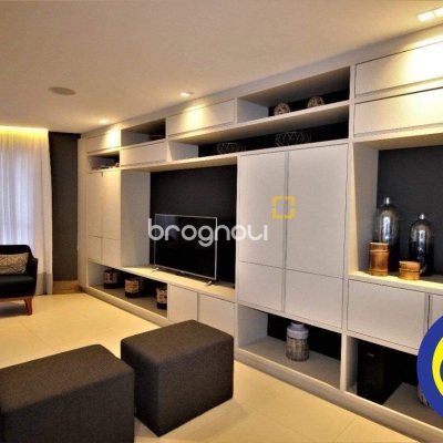 Apartamento com 109m², 4 quartos (sendo 1 suíte), 2 garagens, no bairro João Paulo em Florianópolis