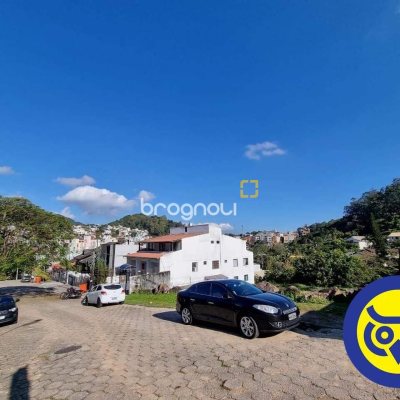Terreno com 912m², no bairro Carvoeira em Florianópolis