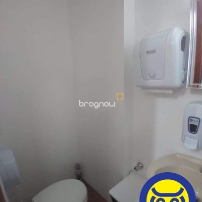 Sala com 36m², no bairro Centro em Florianópolis