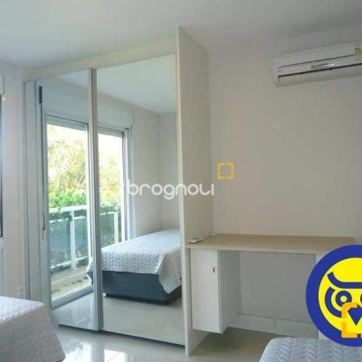 Apartamento com 258m², 4 quartos (sendo 4 suítes), 3 garagens, no bairro Cachoeira do Bom Jesus em Florianópolis