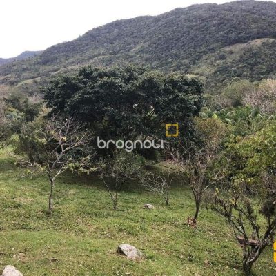 Terreno com 66151m², no bairro Vargem Grande em Florianópolis