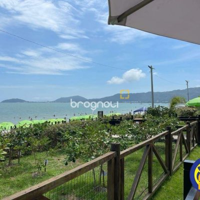 Apartamento com 138m², 3 quartos (sendo 3 suítes), 3 garagens, no bairro Cachoeira do Bom Jesus em Florianópolis