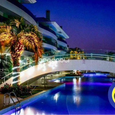 Apartamento com 138m², 3 quartos (sendo 3 suítes), 3 garagens, no bairro Cachoeira do Bom Jesus em Florianópolis