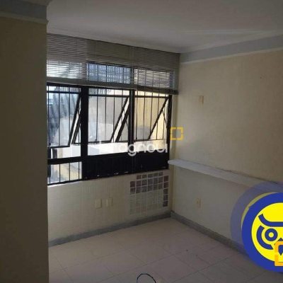 Sala com 47m², no bairro Centro em Florianópolis