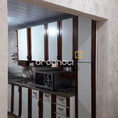 Casa com 198m², 3 quartos, 2 garagens, no bairro Centro em Florianópolis