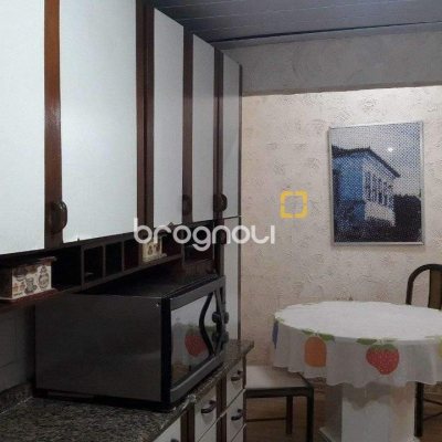 Casa com 198m², 3 quartos, 2 garagens, no bairro Centro em Florianópolis
