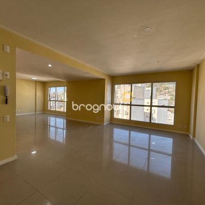 Sala com 67m², 1 garagem, no bairro Centro em Florianópolis