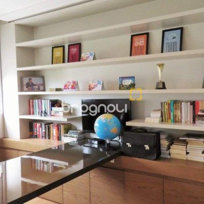 Apartamento com 117m², 3 quartos (sendo 3 suítes), 3 garagens, no bairro Centro em Florianópolis