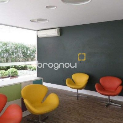 Apartamento com 117m², 3 quartos (sendo 3 suítes), 3 garagens, no bairro Centro em Florianópolis