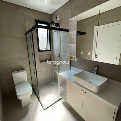 Casa com 149m², 3 quartos (sendo 3 suítes), 2 garagens, no bairro Santo Antônio de Lisboa em Florianópolis
