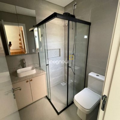 Casa com 149m², 3 quartos (sendo 3 suítes), 2 garagens, no bairro Santo Antônio de Lisboa em Florianópolis