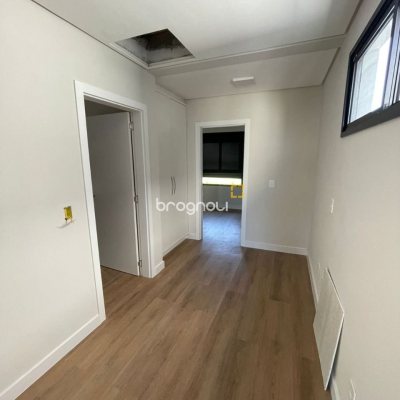 Casa com 149m², 3 quartos (sendo 3 suítes), 2 garagens, no bairro Santo Antônio de Lisboa em Florianópolis