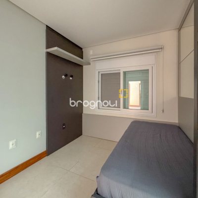 Casa com 242m², 4 quartos (sendo 3 suítes), 4 garagens, no bairro Jurerê Internacional em Florianópolis