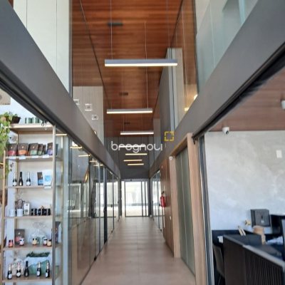 Apartamento com 59m², 2 quartos (sendo 1 suíte), 1 garagem, no bairro Ingleses em Florianópolis