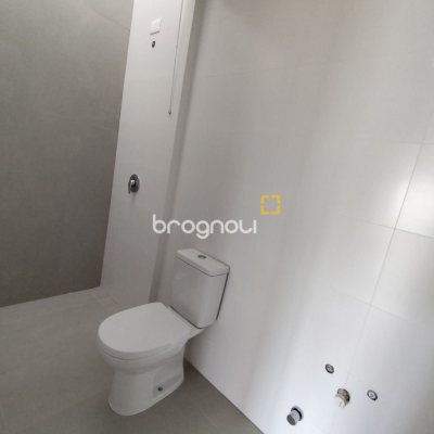 Apartamento com 109m², 2 quartos (sendo 1 suíte), 1 garagem, no bairro Ingleses em Florianópolis