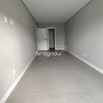 Apartamento com 109m², 2 quartos (sendo 1 suíte), 1 garagem, no bairro Ingleses em Florianópolis