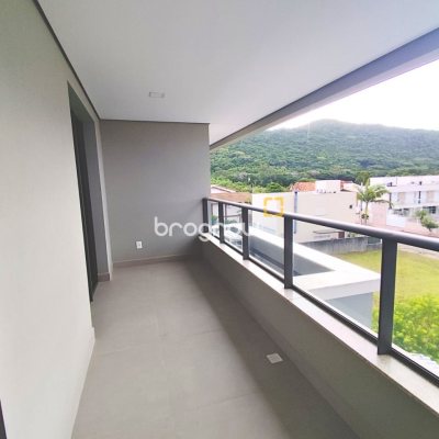 Apartamento com 109m², 2 quartos (sendo 1 suíte), 1 garagem, no bairro Ingleses em Florianópolis