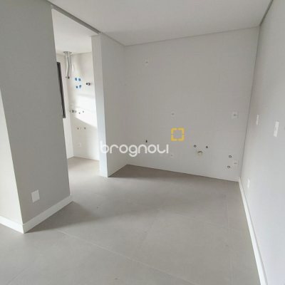 Apartamento com 109m², 2 quartos (sendo 1 suíte), 1 garagem, no bairro Ingleses em Florianópolis