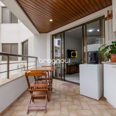 Apartamento com 83m², 2 quartos (sendo 1 suíte), 1 garagem, no bairro Ponta das Canas em Florianópolis