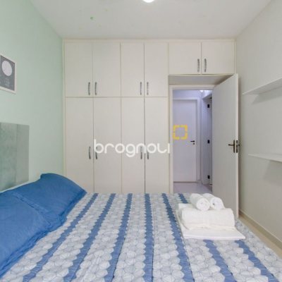 Apartamento com 83m², 2 quartos (sendo 1 suíte), 1 garagem, no bairro Ponta das Canas em Florianópolis