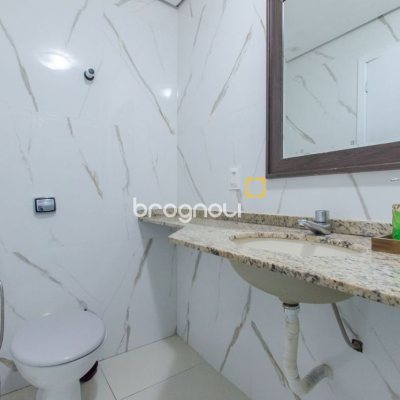 Apartamento com 83m², 2 quartos (sendo 1 suíte), 1 garagem, no bairro Ponta das Canas em Florianópolis