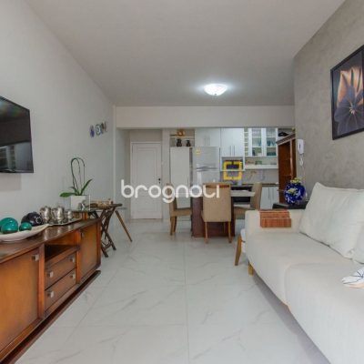Apartamento com 83m², 2 quartos (sendo 1 suíte), 1 garagem, no bairro Ponta das Canas em Florianópolis