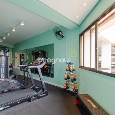 Apartamento com 83m², 2 quartos (sendo 1 suíte), 1 garagem, no bairro Ponta das Canas em Florianópolis