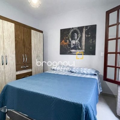 Casa com 340m², 3 quartos (sendo 1 suíte), 2 garagens, no bairro Rio Tavares em Florianópolis