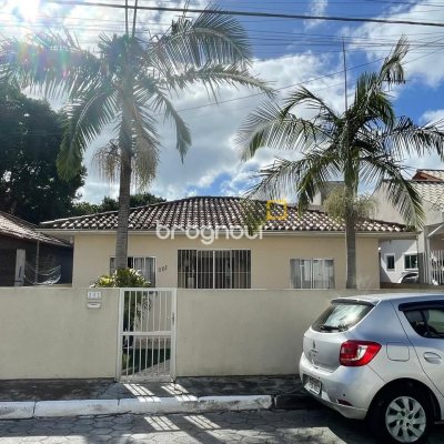 Casa com 80m², 2 quartos, 1 garagem, no bairro Ingleses em Florianópolis