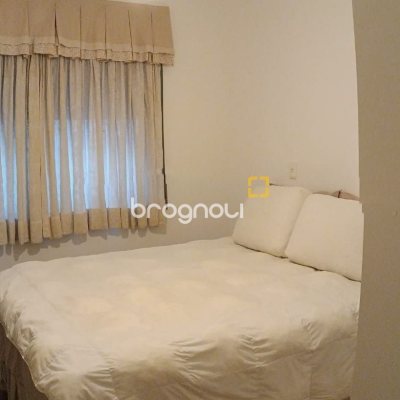 Apartamento com 178m², 4 quartos (sendo 1 suíte), 2 garagens, no bairro Agronômica em Florianópolis