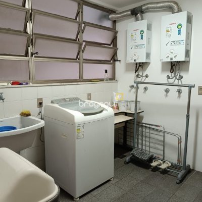 Apartamento com 178m², 4 quartos (sendo 1 suíte), 2 garagens, no bairro Agronômica em Florianópolis