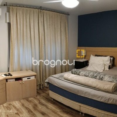 Apartamento com 178m², 4 quartos (sendo 1 suíte), 2 garagens, no bairro Agronômica em Florianópolis