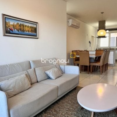 Apartamento com 144m², 4 quartos (sendo 4 suítes), 3 garagens, no bairro Jurerê Internacional em Florianópolis