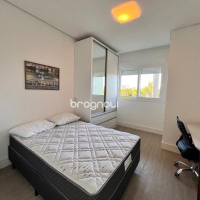 Apartamento com 144m², 4 quartos (sendo 4 suítes), 3 garagens, no bairro Jurerê Internacional em Florianópolis