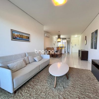 Apartamento com 144m², 4 quartos (sendo 4 suítes), 3 garagens, no bairro Jurerê Internacional em Florianópolis