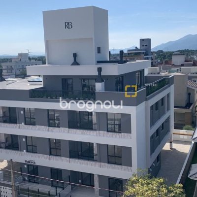 Studio com 32m², 1 quarto, 1 garagem, no bairro Ribeirão da Ilha em Florianópolis