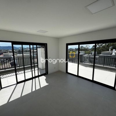 Studio com 32m², 1 quarto, 1 garagem, no bairro Ribeirão da Ilha em Florianópolis