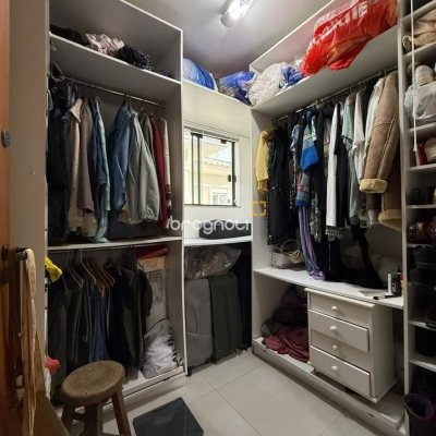 Casa com 291m², 5 quartos (sendo 4 suítes), 2 garagens, no bairro Cachoeira do Bom Jesus em Florianópolis