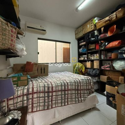 Casa com 291m², 5 quartos (sendo 4 suítes), 2 garagens, no bairro Cachoeira do Bom Jesus em Florianópolis