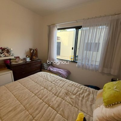 Casa com 291m², 5 quartos (sendo 4 suítes), 2 garagens, no bairro Cachoeira do Bom Jesus em Florianópolis